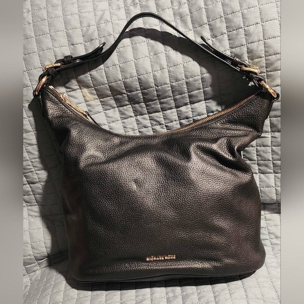 Michael Kors Hobo Black